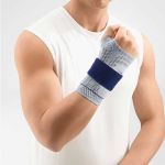 Bauerfeind ManuTrain Wrist Brace With Silicone Insert