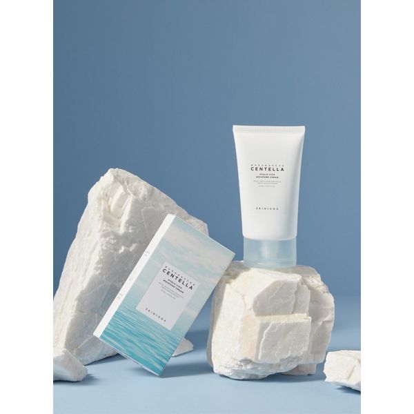 Korean Skin 1004 Madagascar Centella Hyalu-Cica Water-Fit Sun Stick Spf50+ 20 gr